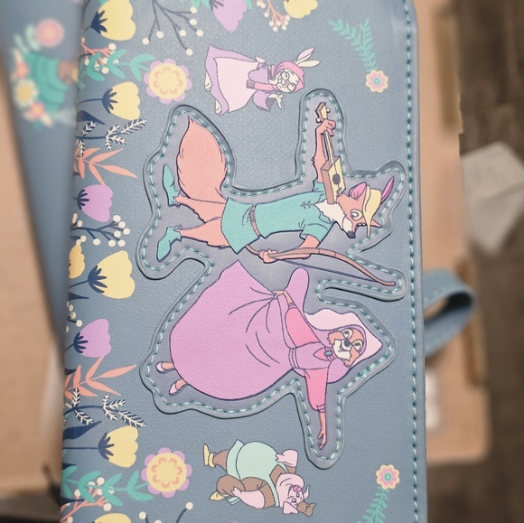 COPY - Robin hood Loungfly wallet - Picture 2 of 3